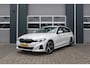 BMW 3-Serie Touring 320e Automaat 204PK | Facelift & Fabrieksgarantie | Nette dealer onderhouden en origineel Nederlandse auto