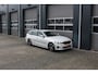 BMW 3-Serie Touring 320e Automaat 204PK | Facelift & Fabrieksgarantie | Nette dealer onderhouden en origineel Nederlandse auto