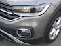 Volkswagen T-Cross 1.0 TSI Style Automatische airco, app connect, achteruitrijcamera, parkeersensoren, afneembare trekhaak, led koplampen, licht metalen velgen 17 inch, stoel verwarming, enz.