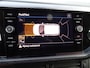 Volkswagen T-Cross 1.0 TSI Style Automatische airco, app connect, achteruitrijcamera, parkeersensoren, afneembare trekhaak, led koplampen, licht metalen velgen 17 inch, stoel verwarming, enz.
