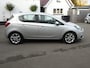 Opel Corsa 1.4 Online Edition Navigatie, parkeersensoren, licht metalen velgen, cruise controle, airco, automaat, enz.