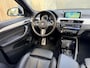BMW X2 sDrive20i M-sport Automaat | Panoramadak | DAB | LED verlichting | 20 inch | Schakelflippers | Lederen bekleding | Stoelverwarming | Lane assist | Parkeersensoren voor en achter | Achteruitrijcamera