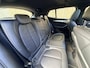 BMW X2 sDrive20i M-sport Automaat | Panoramadak | DAB | LED verlichting | 20 inch | Schakelflippers | Lederen bekleding | Stoelverwarming | Lane assist | Parkeersensoren voor en achter | Achteruitrijcamera