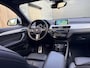 BMW X2 sDrive20i M-sport Automaat | Panoramadak | DAB | LED verlichting | 20 inch | Schakelflippers | Lederen bekleding | Stoelverwarming | Lane assist | Parkeersensoren voor en achter | Achteruitrijcamera