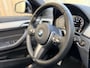 BMW X2 sDrive20i M-sport Automaat | Panoramadak | DAB | LED verlichting | 20 inch | Schakelflippers | Lederen bekleding | Stoelverwarming | Lane assist | Parkeersensoren voor en achter | Achteruitrijcamera