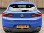 BMW X2 sDrive20i M-sport Automaat | Panoramadak | DAB | LED verlichting | 20 inch | Schakelflippers | Lederen bekleding | Stoelverwarming | Lane assist | Parkeersensoren voor en achter | Achteruitrijcamera