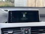 BMW X2 sDrive20i M-sport Automaat | Panoramadak | DAB | LED verlichting | 20 inch | Schakelflippers | Lederen bekleding | Stoelverwarming | Lane assist | Parkeersensoren voor en achter | Achteruitrijcamera