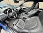 BMW X2 sDrive20i M-sport Automaat | Panoramadak | DAB | LED verlichting | 20 inch | Schakelflippers | Lederen bekleding | Stoelverwarming | Lane assist | Parkeersensoren voor en achter | Achteruitrijcamera