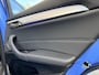 BMW X2 sDrive20i M-sport Automaat | Panoramadak | DAB | LED verlichting | 20 inch | Schakelflippers | Lederen bekleding | Stoelverwarming | Lane assist | Parkeersensoren voor en achter | Achteruitrijcamera
