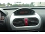 Opel Corsa 1.4-16V Silverline - trekhaak - lm velgen - navi -lage km stand - org. nl auto