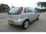 Opel Corsa 1.4-16V Silverline - trekhaak - lm velgen - navi -lage km stand - org. nl auto