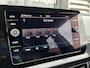 Volkswagen T-Cross Life Edition | 'App-Connect' draadloze smartphone integratie | Achterlichten LED | Afstandscontrolesysteem (Front Assist)