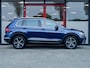 Volkswagen Tiguan 2.0 TSI 4Motion Highline | Adaptieve Demping | dYnaudio HiFi | Schuif/ Kantel | Pano | Virtual Cockpit | Trekhaak (elektronisch) | 360 Camera | 4x4 4Motion | Stoelverwarming | Stuurwiel Verwarmd | Apple Carplay | Android Auto | Adaptieve LED Koplampen |
