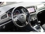 Volkswagen T-Roc 1.5 TSi 150pk Style Business | Navi | App Connect | Climate | Adaptive Cruise | Camera | 18" velgen