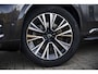 Volvo XC90 2.0 T8 Recharge AWD Ultimate Bright | Long Range | 7 Zits | Luchtvering | Panoramadak | Adaptieve Cruise Control | Trekhaak | 360° Parkeercamera | Harman Kardon Audio | Head-Up Display |  Stoel-/Stuurverwarming |