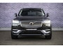 Volvo XC90 2.0 T8 Recharge AWD Ultimate Bright | Long Range | 7 Zits | Luchtvering | Panoramadak | Adaptieve Cruise Control | Trekhaak | 360° Parkeercamera | Harman Kardon Audio | Head-Up Display |  Stoel-/Stuurverwarming |