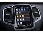 Volvo XC90 2.0 T8 Recharge AWD Ultimate Bright | Long Range | 7 Zits | Luchtvering | Panoramadak | Adaptieve Cruise Control | Trekhaak | 360° Parkeercamera | Harman Kardon Audio | Head-Up Display |  Stoel-/Stuurverwarming |