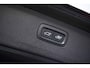 Volvo XC90 2.0 T8 Recharge AWD Ultimate Bright | Long Range | 7 Zits | Luchtvering | Panoramadak | Adaptieve Cruise Control | Trekhaak | 360° Parkeercamera | Harman Kardon Audio | Head-Up Display |  Stoel-/Stuurverwarming |