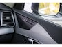 Volvo XC90 2.0 T8 Recharge AWD Ultimate Bright | Long Range | 7 Zits | Luchtvering | Panoramadak | Adaptieve Cruise Control | Trekhaak | 360° Parkeercamera | Harman Kardon Audio | Head-Up Display |  Stoel-/Stuurverwarming |