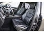 Volvo XC90 2.0 T8 Recharge AWD Ultimate Bright | Long Range | 7 Zits | Luchtvering | Panoramadak | Adaptieve Cruise Control | Trekhaak | 360° Parkeercamera | Harman Kardon Audio | Head-Up Display |  Stoel-/Stuurverwarming |