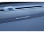 Volvo XC40 2.0 B4 Plus Dark | Adaptieve cruise control | intellisafe surround | 19" velgen met all season banden | Elektrisch verstelbare voorstoelen | Trekhaak | Elektr. verwarmbare voorruit | stoelverwarming | verwarmd stuurwiel | Parkeersensoren voor + achter | Parkeercamera | Harman Kardon Audio | Charcoal hemelbekleding |