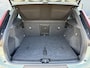 Volvo XC40 2.0 B4 Plus Dark | Trekhaak | Adaptive cruise control | Voorruitverwarming | Dode hoek detectie BLIS | Harman Kardon audio |
