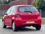 Toyota Yaris 1.3 VVTi Sol MMT Automaat*5DR*Airco*Dealer onderhouden*22-06-2026 APK*