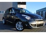 Renault Scenic 1.6 Celsium / NAVI / CRUISE / TREKHAAK / HOGE INSTAP / ZEER NETJES