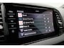 Skoda Karoq 1.5 TSI 150 pk DSG ACT Sportline Business | Panoramadak | Trekhaak | Navigatie Columbus | Stoelverwarming | CANTON sound  | Park Assist | Carplay | 19 inch