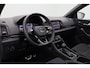 Skoda Karoq 1.5 TSI 150 pk DSG ACT Sportline Business | Panoramadak | Trekhaak | Navigatie Columbus | Stoelverwarming | CANTON sound  | Park Assist | Carplay | 19 inch
