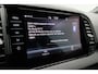 Skoda Karoq 1.5 TSI 150 pk DSG ACT Sportline Business | Panoramadak | Trekhaak | Navigatie Columbus | Stoelverwarming | CANTON sound  | Park Assist | Carplay | 19 inch