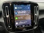 Volvo EX40 Single Motor Extended Range Plus 82 kWh | Trekhaak | Apple Carplay & Android Auto | Verwarmbare stoelen en stuur |