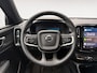 Volvo EX40 Single Motor Extended Range Plus 82 kWh | Trekhaak | Apple Carplay & Android Auto | Verwarmbare stoelen en stuur |