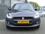 Suzuki Swift 1.2 Style Smart Hybrid 100% Dealer o.h., Cruise & climate control, Apple Carpl/Andr Auto, camera, park. Sensor achter