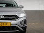 Volkswagen T-Roc 1.0 TSI Life | Airco | Cruise control adaptief | DAB ontvanger