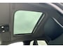 Renault Captur 1.3 TCe 140 Intens AUTOMAAT | Schuif/-Kanteldak | Stoel-en-Stuurverwarming | Voorruitverwarming | Keyless Entry | Dodehoekdetectie | Adaptieve Cruise Control | Apple CarPlay & Android Auto