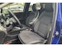 Renault Captur 1.3 TCe 140 Intens AUTOMAAT | Schuif/-Kanteldak | Stoel-en-Stuurverwarming | Voorruitverwarming | Keyless Entry | Dodehoekdetectie | Adaptieve Cruise Control | Apple CarPlay & Android Auto