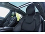 Volvo XC90 2.0 T8 Recharge AWD Ultimate Dark Panoramadak | Luchtvering | Trekhaak | Harman Kardon