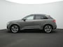 Audi Q3 35 TFSI 150 pk S-tronic S-Line | Trekhaak | Sonos | Achteruitrijcamera | Navigatie | Stoelverwarming
