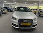 Audi A1 1.2 TFSI Connect NL-auto met allseasonbanden, navigatie en cruise control