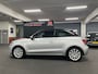 Audi A1 1.2 TFSI Connect NL-auto met allseasonbanden, navigatie en cruise control