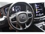 Volvo XC60 T8 Recharge AWD R-Design | Panoramadak | Stoelverwarming | Parkeercamera | Trekhaak | Keyless | Glossy Black