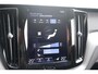 Volvo XC60 T8 Recharge AWD R-Design | Panoramadak | Stoelverwarming | Parkeercamera | Trekhaak | Keyless | Glossy Black