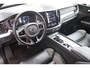 Volvo XC60 T8 Recharge AWD R-Design | Panoramadak | Stoelverwarming | Parkeercamera | Trekhaak | Keyless | Glossy Black