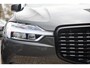 Volvo XC60 T8 Recharge AWD R-Design | Panoramadak | Stoelverwarming | Parkeercamera | Trekhaak | Keyless | Glossy Black