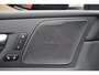Volvo XC60 T8 Recharge AWD R-Design | Panoramadak | Stoelverwarming | Parkeercamera | Trekhaak | Keyless | Glossy Black