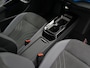 Volkswagen ID.5 Pro 77 kWh 174 pk | Trekhaak | Stuur-/stoelverwarming | Achteruitrijcamera | Navigatie