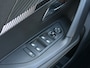 Peugeot 2008 1.2 Hybrid 136 Allure | Buitenspiegels elektrisch inklapbaar | Buitenspiegels in afwijkende kleur | Hemelbekleding donker