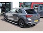 Volkswagen T-Roc 1.5 TSI Sport 110KW-150PK, trekhaak, Sportplus pakket, Executive pakket, Winterpakket met stoel verwarming, All season banden, 18 inch Wielen, side steps, Privacy glass