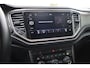Volkswagen T-Roc 1.0 TSI Style 85KW/115PK, Navigatie, Activ info display, Chrome dakrail, clima, led achterlichten, winterpakket, stoelverwarming, 17" lmv